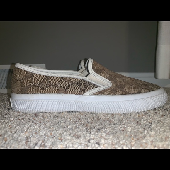Coach Slip on shoes - Picture 3 of 5